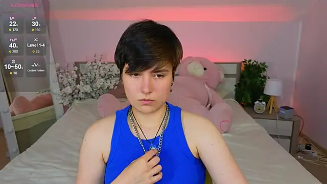 CharlieeAdams webcam