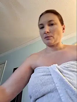 MilfyMrsRobinson webcam