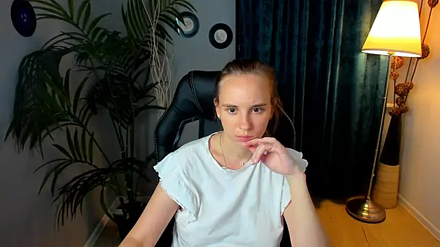 Lika_0ne webcam