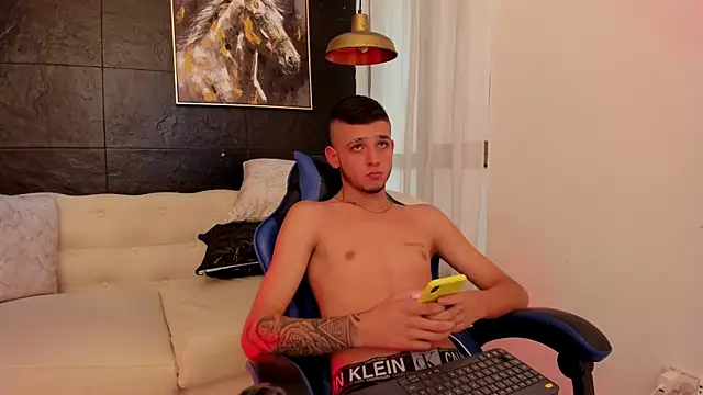 Mathewboy1 webcam
