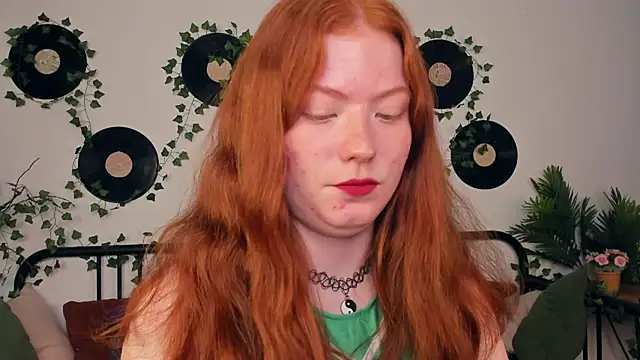 SophieOuld webcam