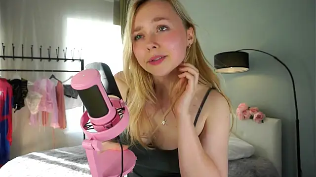 AccaCroyle webcam