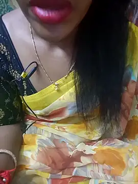 janani-tamizhachi webcam