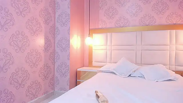 AyleenRouge webcam