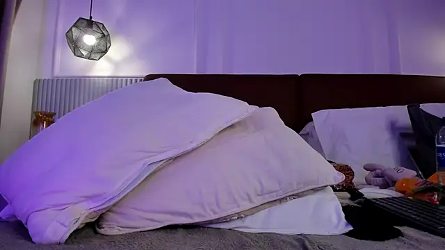 KristinaWood webcam