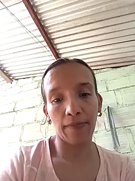 CarolineHans webcam