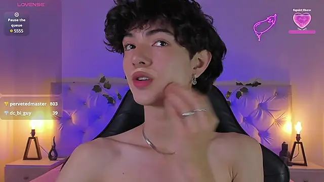 Elliot_younngg webcam