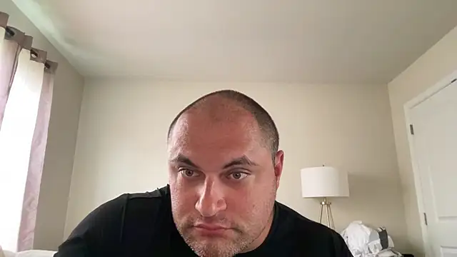 SluggishChase99 webcam