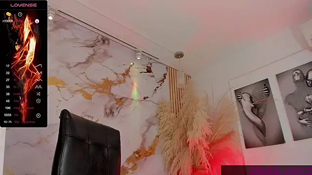 Ashly_Sents webcam