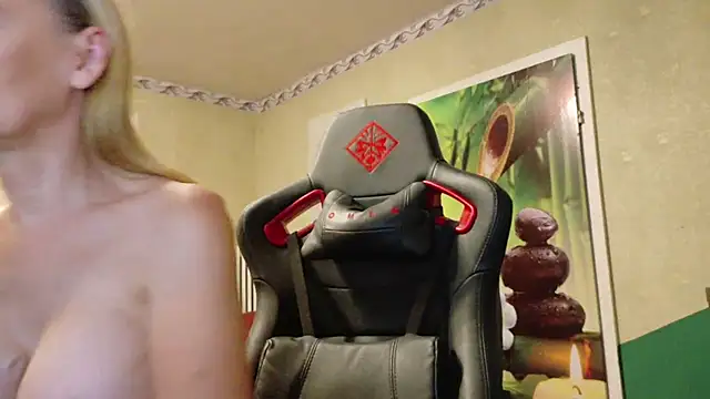 HotLana69 webcam