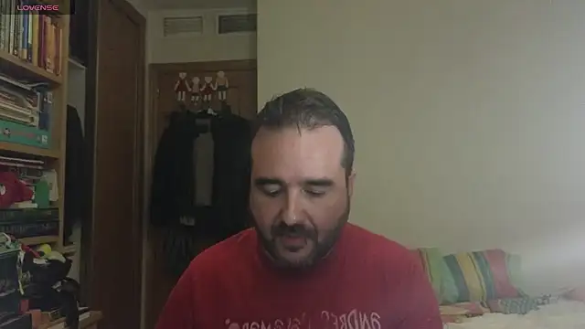 curiosillo83 webcam