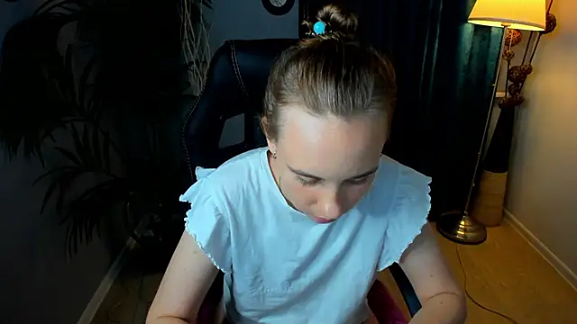 Lika_0ne webcam
