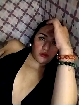 Yourbabyshane webcam