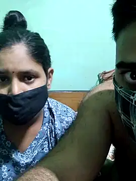 IND_COUPLE1 webcam