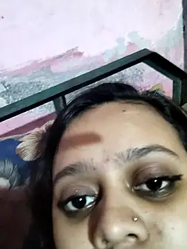 Black_Hoty webcam