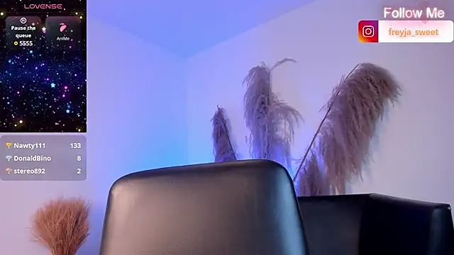 freyja_sweet_ webcam