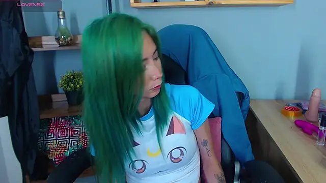 Erika_Stevens webcam