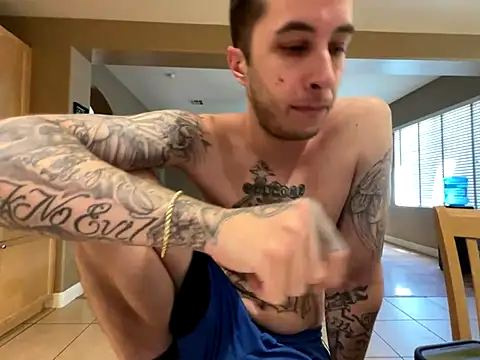 DaddyJoshBanks webcam