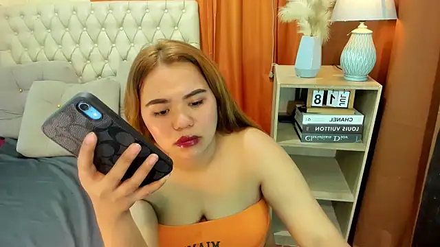 HottestHoney webcam