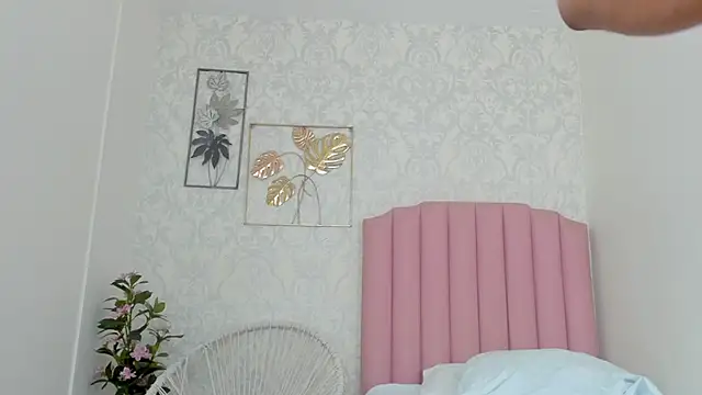 Dara_johnson webcam