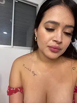 real live webcam Sara Fun