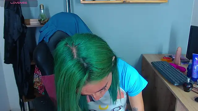 Erika_Stevens webcam