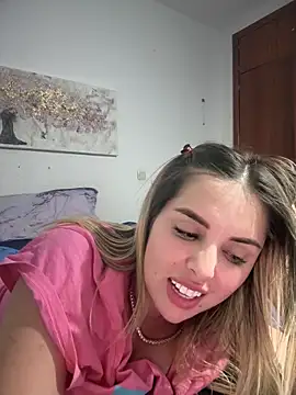 live chat cam Alirawrz