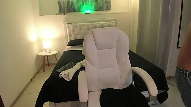JakeeSummer webcam