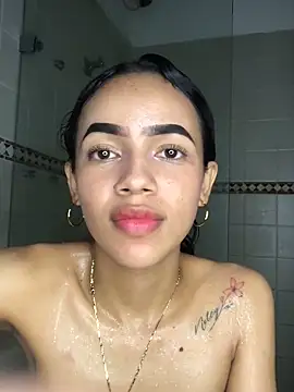 violeta_18x webcam
