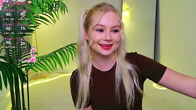 baby_lianaa webcam