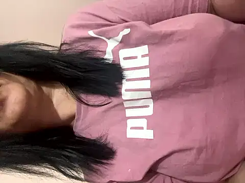 TriumphLove webcam