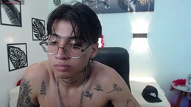 derekfly webcam