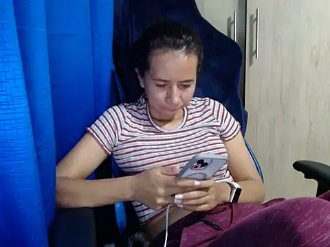 Erotic_latina webcam