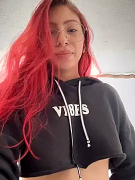 Dirty-Bunnyyy webcam