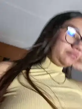 Katy_18 webcam