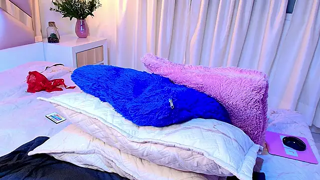 mia_ailyn_ webcam