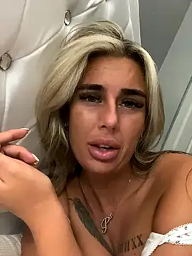 EllieMaeBaby webcam