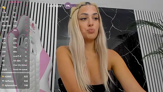 daisyblushh webcam