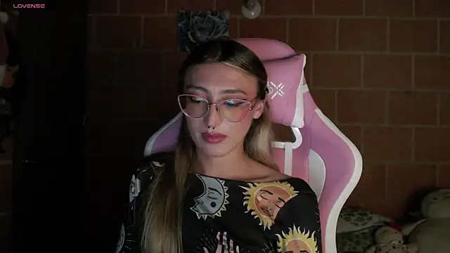 Andrea_camilaaa webcam