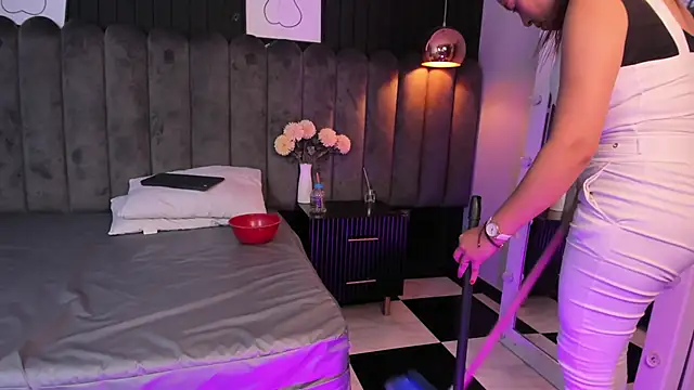 Arianna_Sanz webcam