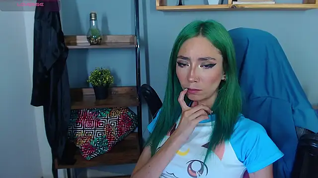 Erika_Stevens webcam