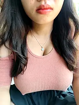 Rubyy_Nk webcam