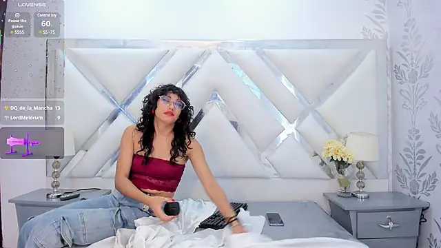 selenareyes webcam