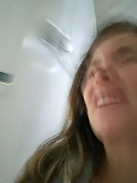 karina_warthon webcam