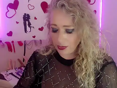 sofiacurvy_45 webcam