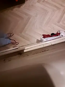 Модель: realeasy1
