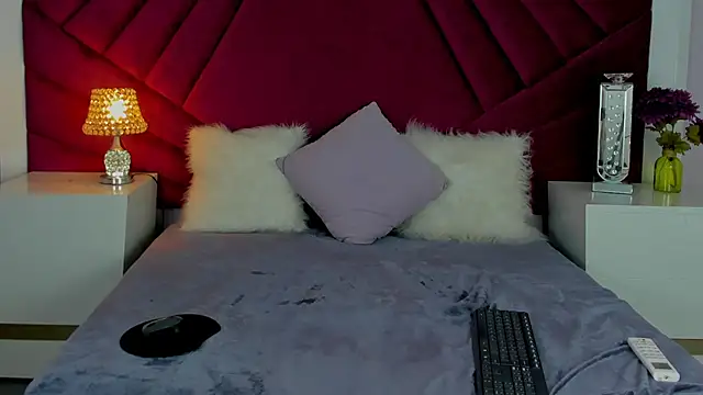 SofyArmani webcam