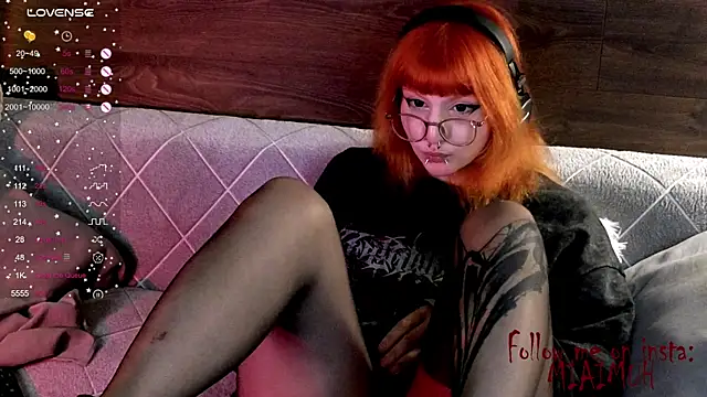 mia__yui webcam
