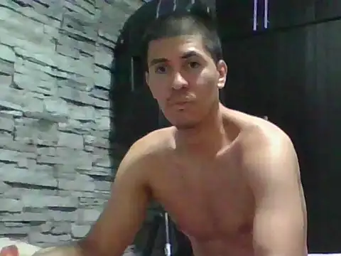 Sexylatin64 webcam