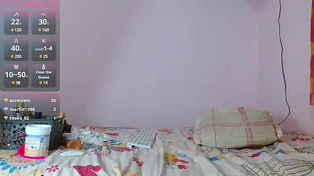 strip chatroom Latinabueno41